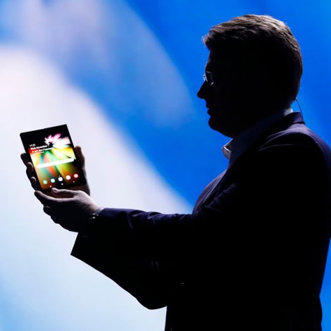 Samsung muestra sus avances en pantallas plegables