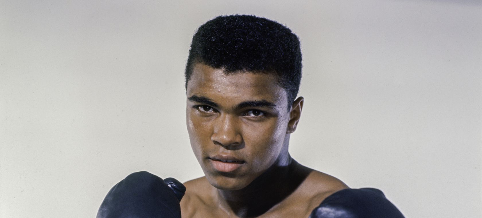 Elvis Presley y Muhammad Ali: Una amistad sellada con una bata de pedrería y unos guantes de boxeo
