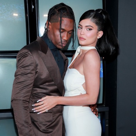 Kylie Jenner anuncia que su hijo ya no se llama Wolf tras publicar un emotivo vídeo sobre su embarazo y parto