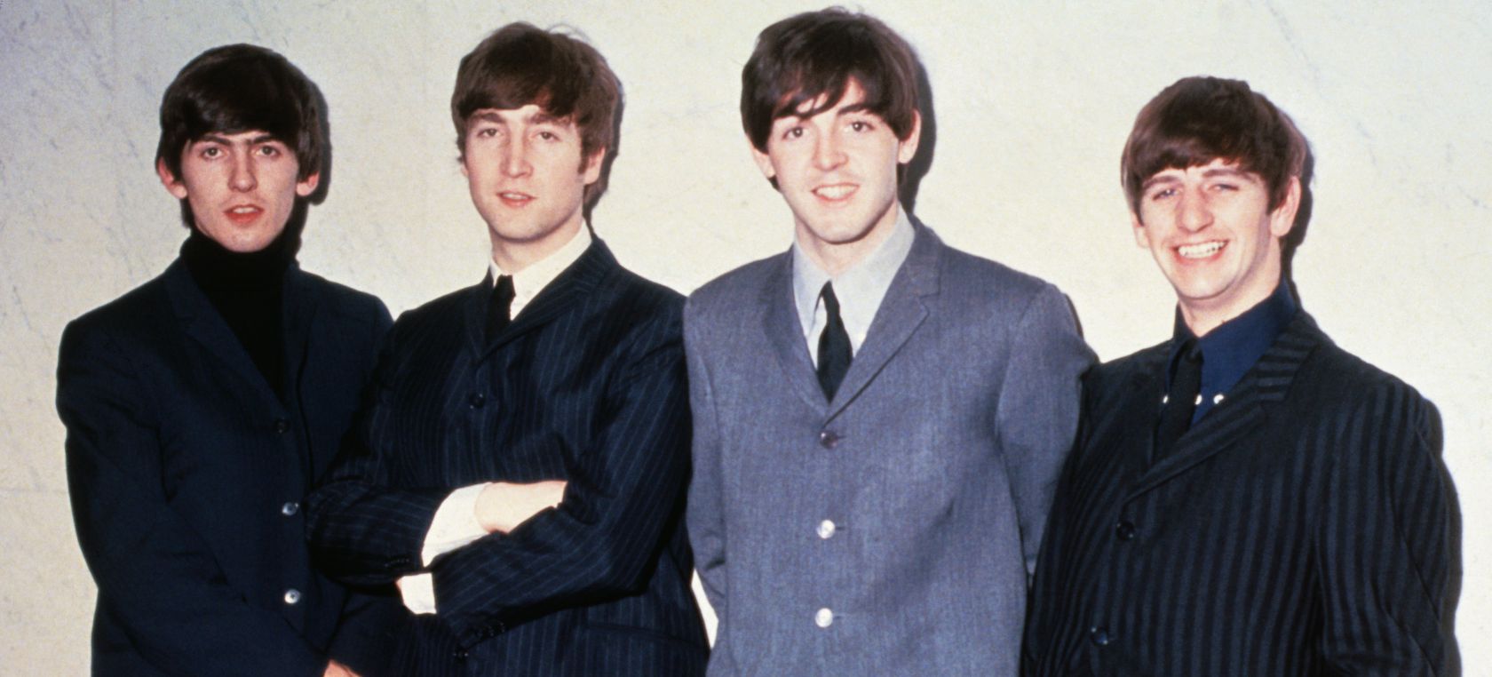 ‘Sgt. Pepper’s Lonely Hearts Club Band’: La portada de los ocho Beatles