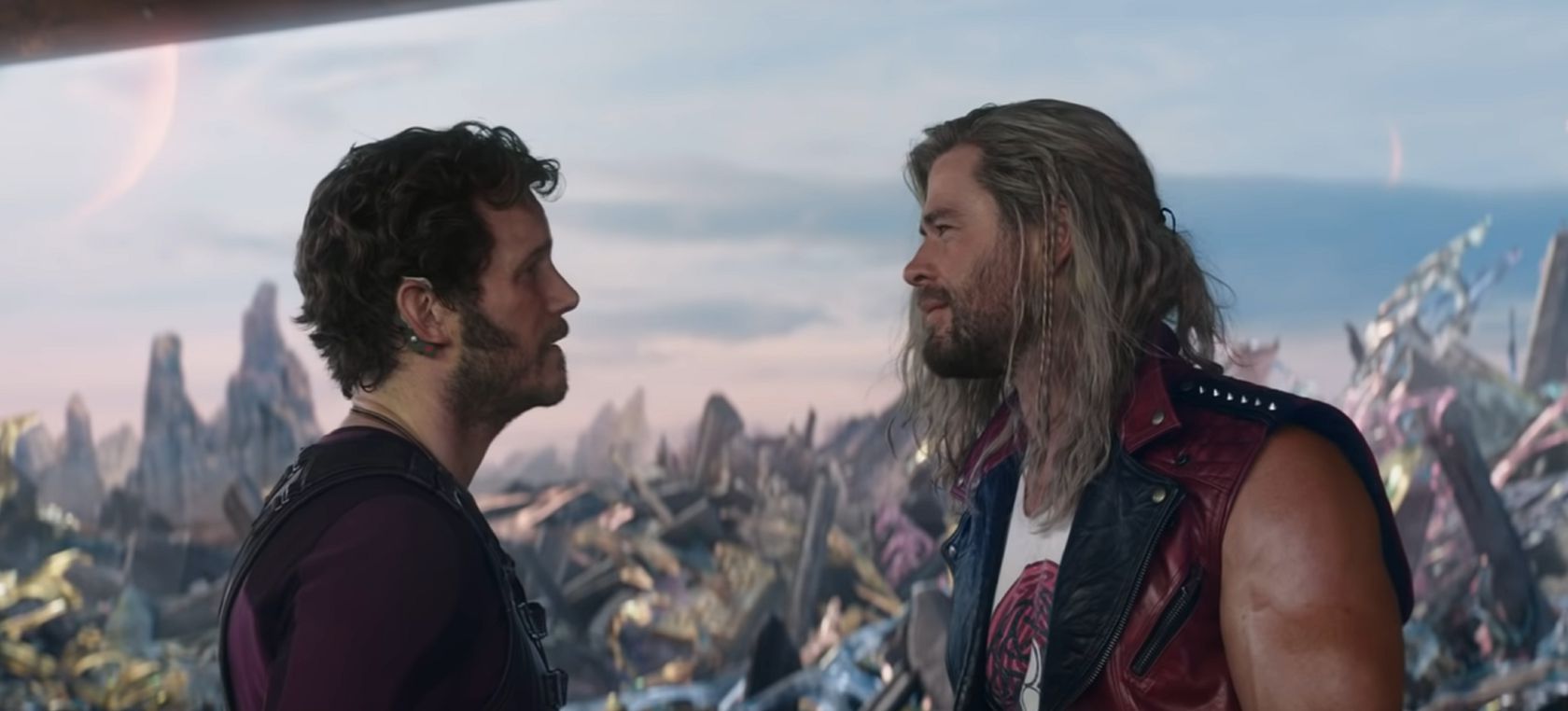 El tráiler de ‘Thor: Love and Thunder’ desata el debate: ¿Es Thor bisexual?