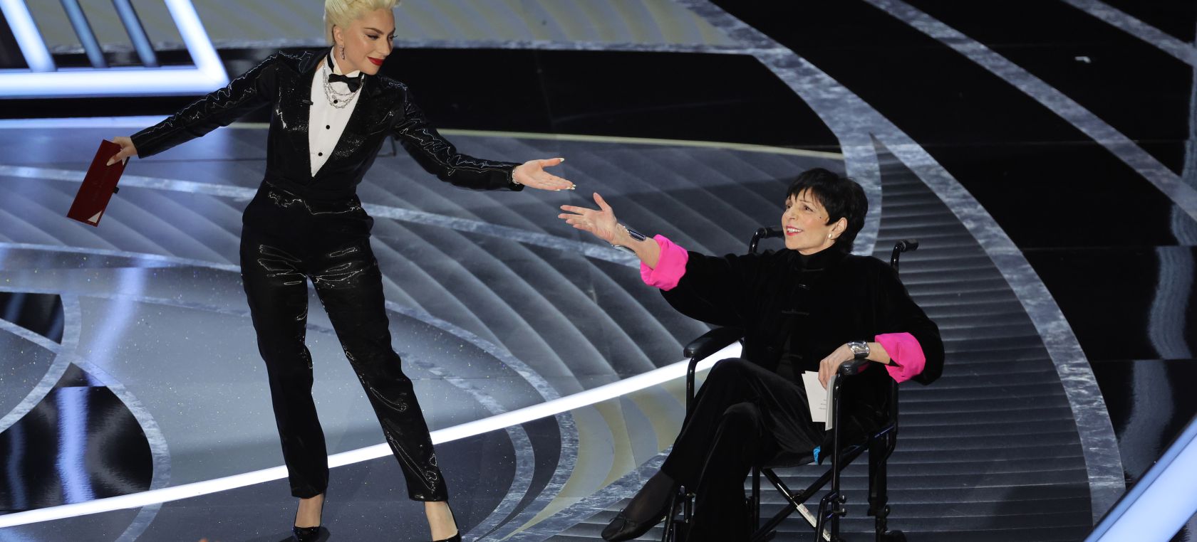 Críticas a los Premios Oscar 2022 por haber impuesto a Liza Minnelli aparecer en silla de ruedas