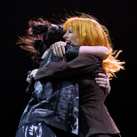 Billie Eilish sube a Hayley Williams al escenario del Coachella para cantar juntas un tema mítico de Paramore