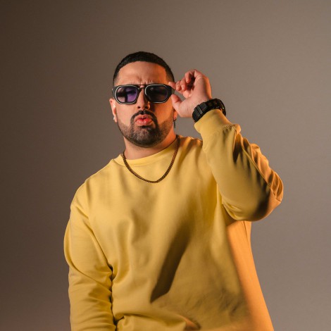 Karam estrena su propia versión de ‘Tu Piel Morena (By Viceversa)’