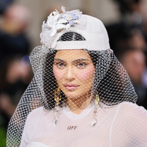 10 vestidos de la MET Gala 2022 que podrán inspirar a las novias que se casan este año