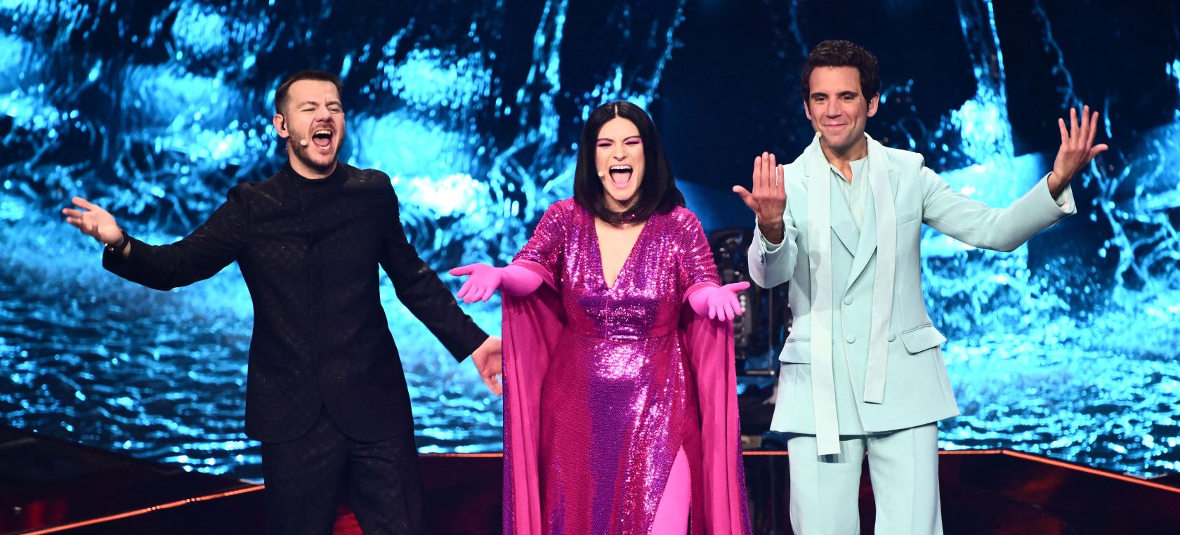Así fue el homenaje a Raffaela Carrá en la semifinal de Eurovisión 2022 con Laura Pausini