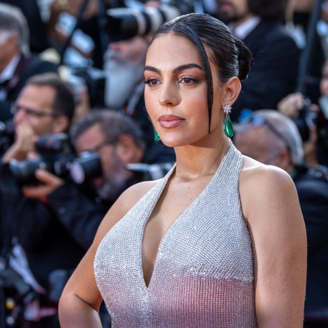 Georgina Rodríguez recupera su actividad pública con un viaje exprés al Festival de Cannes
