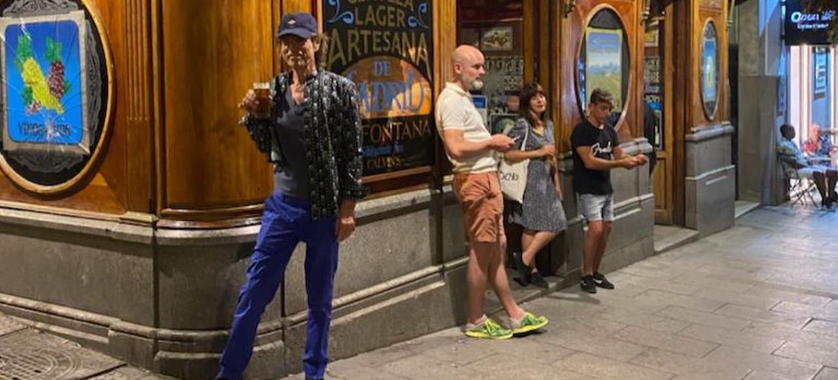 La mítica taberna de Chueca en la que Mick Jagger se ha tomado su primera cerveza en Madrid