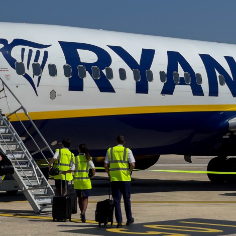 Los tripulantes de cabina de Ryanair irán a la huelga este fin de semana y el 1 y 2 de julio