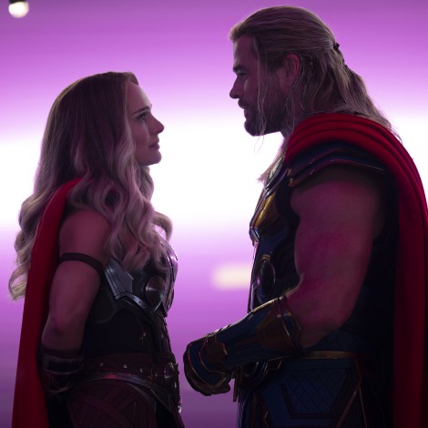 El Dios del Trueno asola y conquista la cartelera: ‘Thor: Love and Thunder’ y el resto de estrenos de cine