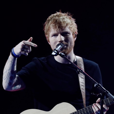 Ed Sheeran canta en un ascensor junto a Burna Boy en el tema ‘For My Hand’