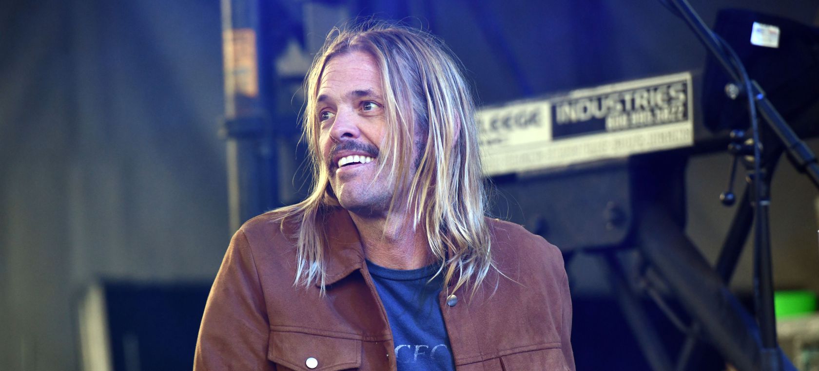 El hijo de Taylor Hawkins rinde homenaje al batería de Foo Fighters con una versión de ‘My Hero’