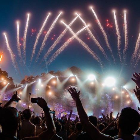 Arranca el Tomorrowland más grande de todos los tiempos (¡y se puede ver en directo!)