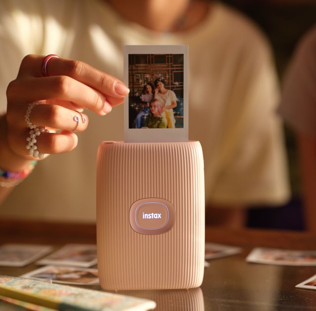 This pocket printer is the perfect complement to your smartphone