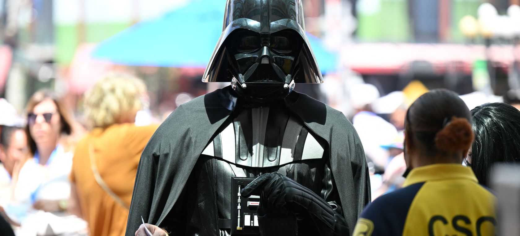 La voz de Darth Vader se retira oficialmente, aunque da luz verde a seguir apareciendo en ‘Star Wars’