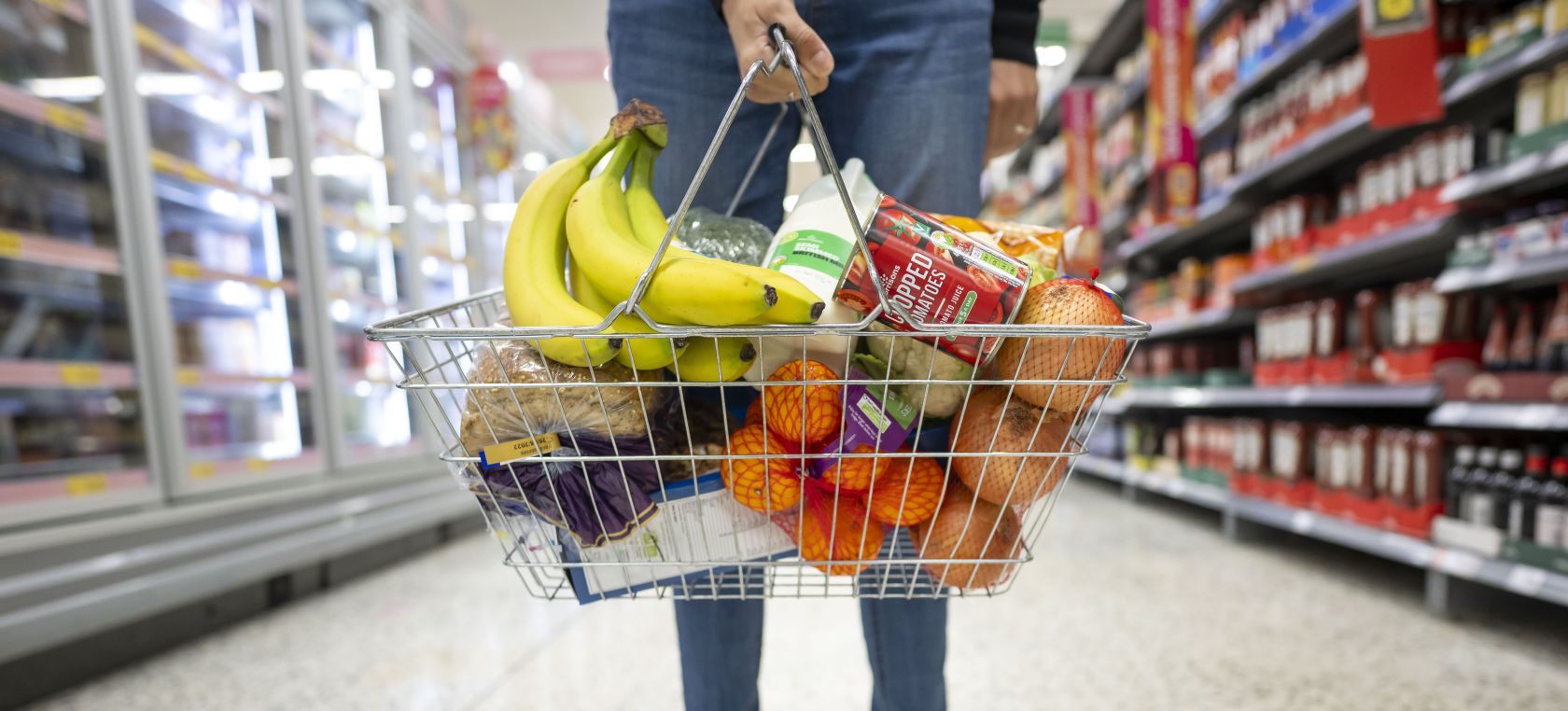 Los supermercados más baratos y más caros para hacer la compra este 2022, según la OCU