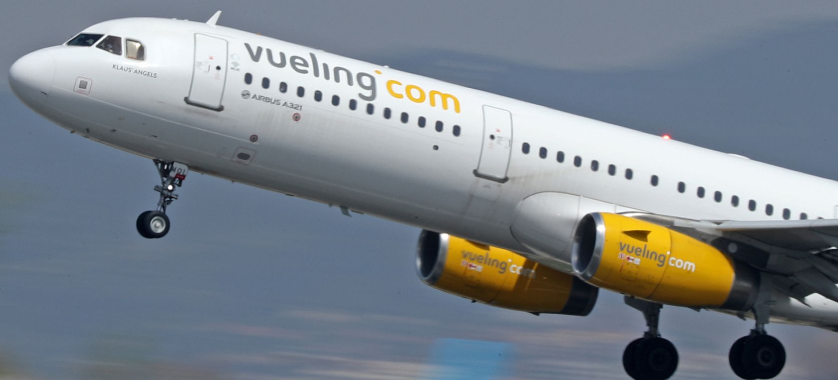 Alerta si tienes un vuelo: los tripulantes de cabina de Vueling convocan huelgas de noviembre a enero de 2023