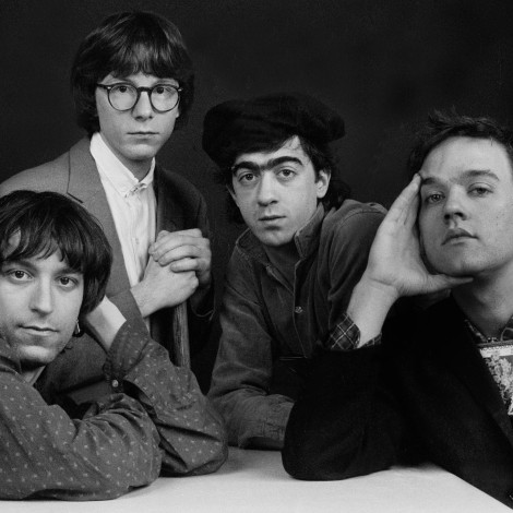 'Shiny Happy People' de R.E.M casi se convierte en la canción principal de 'Friends'