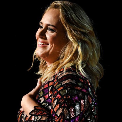 Adele, lista para empezar una gira de 32 millones de dólares
