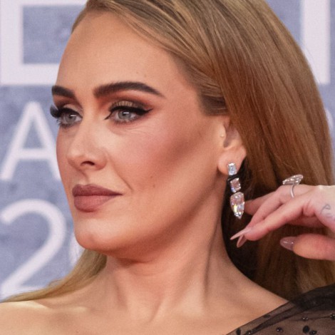 La madurez de Adele tras su frustrada relación en ‘I drink wine’: mira el vídeo y la letra