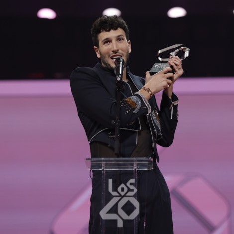 Sebastián Yatra emocionó con su discurso en LOS40 Music Awards: “Es duro cuando ves tantas cosas en las redes”