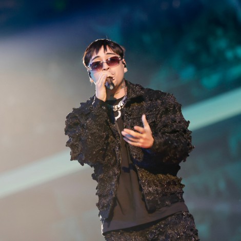 Tiago PZK hizo temblar el escenario de LOS40 Music Awards con ‘Bombona’ y ‘Traductor’