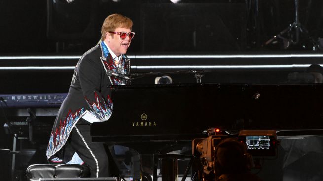 Elton John se despedirá de los escenarios actuando por primera vez en Glastonbury Festival 2023