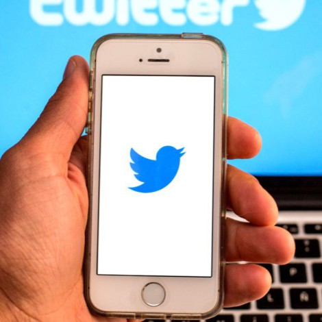 Twitter Blue se pone en marcha: permitirá editar tuits y tener un checkbox dorado