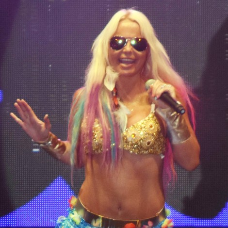 Leticia Sabater desvela que le mandan estilismos de la fábrica de Lady Gaga