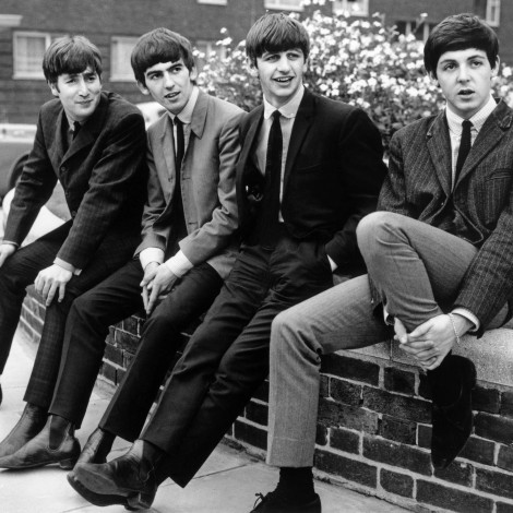 ¿Cuál es el sencillo más vendido de The Beatles?