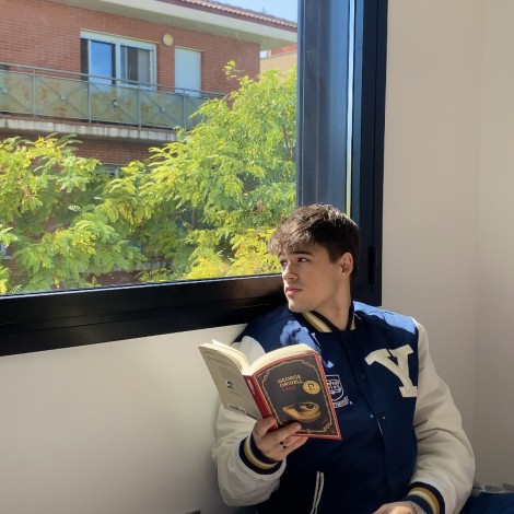 Pol Ibáñez llega con ‘Volveré a verte’ y spoiler: “No leas este libro si solo esperas un final feliz”