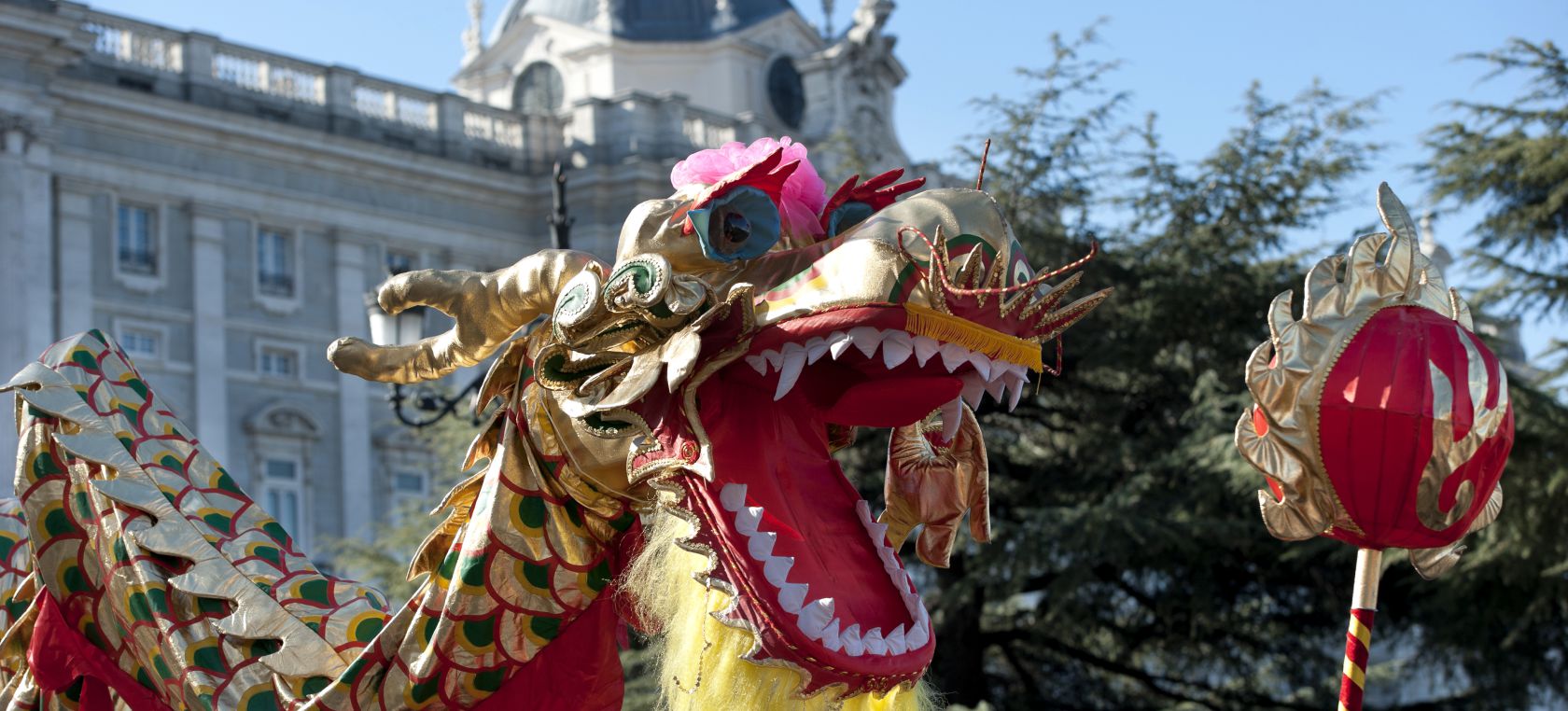 Programa de actos del Año Nuevo Chino 2023 en Madrid: del desfile al festival de la luz