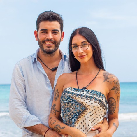 Una concursante de ‘La Isla de Las Tentaciones 6’ revela por qué será la primera “gafuda” del programa