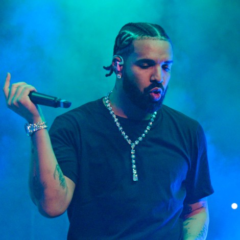 Drake frena su concierto en Nueva York después de que un fan se precipite al vacío