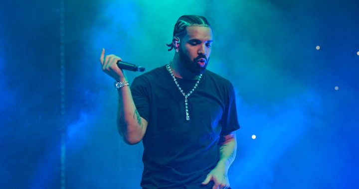 Drake stops his concert in New York after a fan falls into the void |  Music