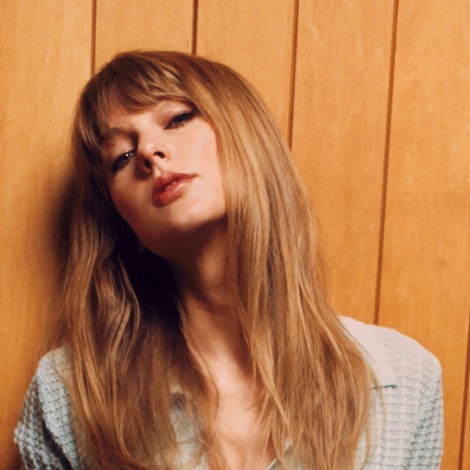 Taylor Swift se dirige hacia el universo ‘Speak Now’ en el videoclip de ‘Lavender Haze’