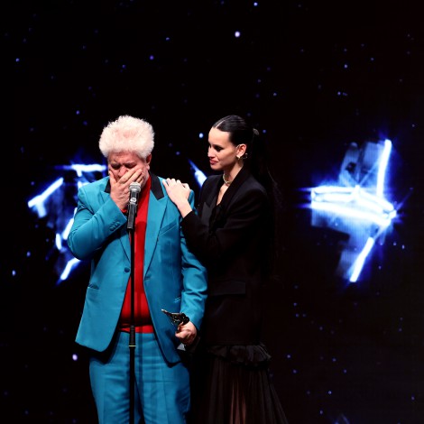 “Es demasiado duro”: El emotivo discurso de Pedro Almodóvar en los Premios Feroz 2023