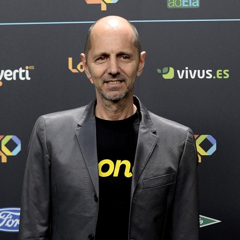 Alejo Stivel lanza una nueva versión de 'Dime que me quieres' con fines solidarios