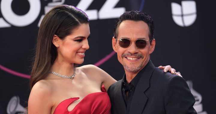 Marc Anthony and Nadia Ferreira celebrate Valentine’s Day by announcing their pregnancy
