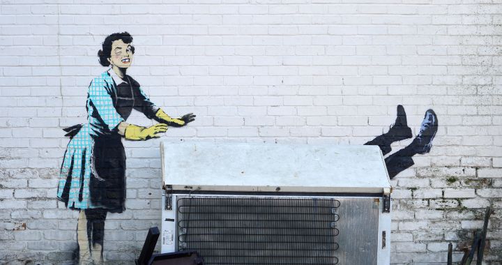 Banksy unveils his latest book: a complaint against gender violence