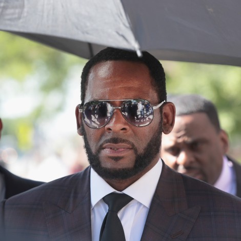 El cantante R. Kelly condenado por abuso sexual de menores y pornografía infantil