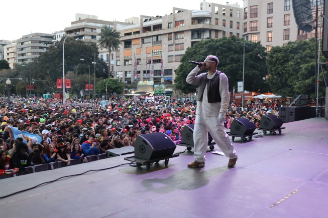 LOS40 and LOS40 URBAN return to the Diurnal Carnival of Santa Cruz de Tenerife in front of more than 30,000 people 1 1677238377 208064 1677239401 sumario normal