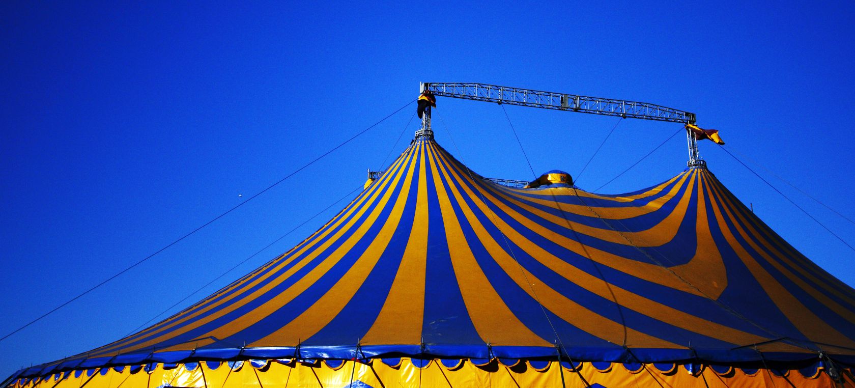 Un trapecista del Circo Quiros sufre en Madrid una caída desde 7 metros de altura