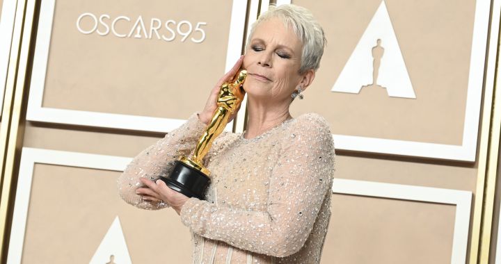 The Oscars settle accounts with Jamie Lee Curtis: “Mom, dad, I won an Oscar”
