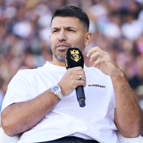 El Kun Agüero tranquiliza a sus seguidores después de sufrir una arritmia en directo
