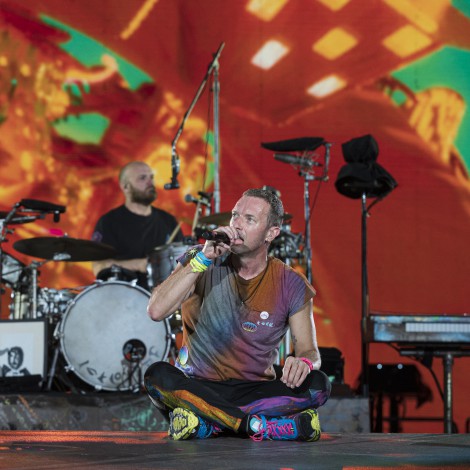 Coldplay dedica su concierto en Barcelona a Tina Turner