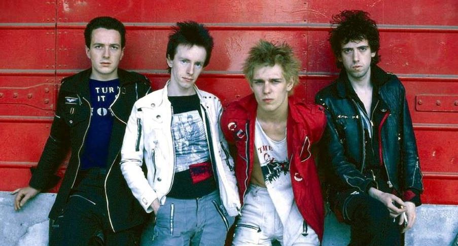 Mick Jones es expulsado de The Clash