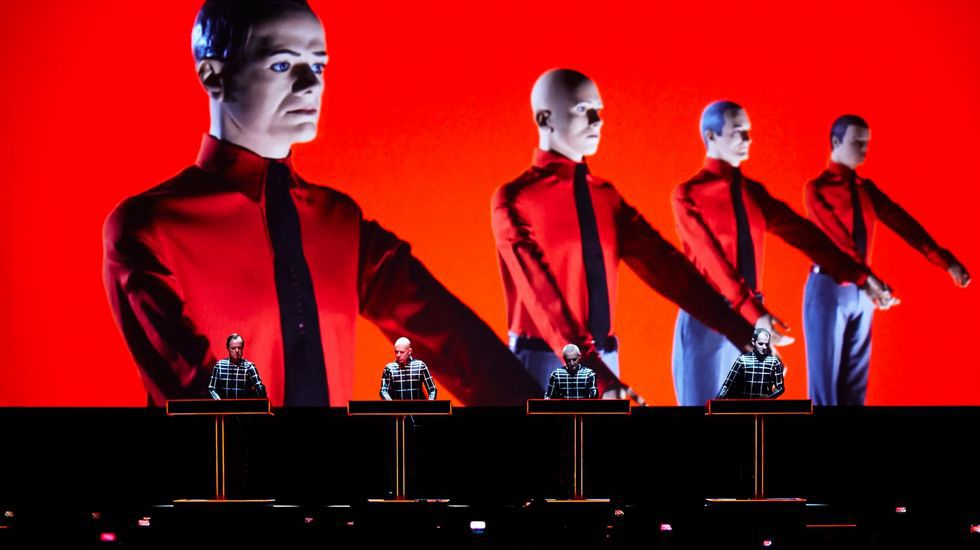 Kraftwerk en el 20º Aniversario del Guggenheim de Bilbao