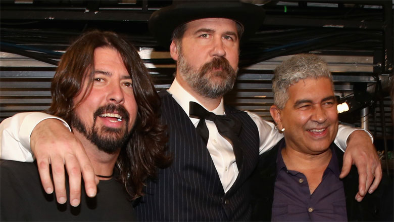 Los ex miembros de Nirvana se reúnen para tocar en directo