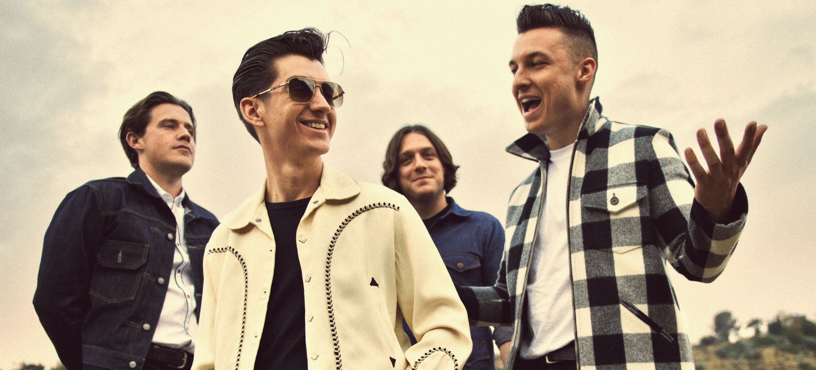 Arctic Monkeys publicará nuevo disco, 'Tranquility Base Hotel & Casino', el 11 de mayo